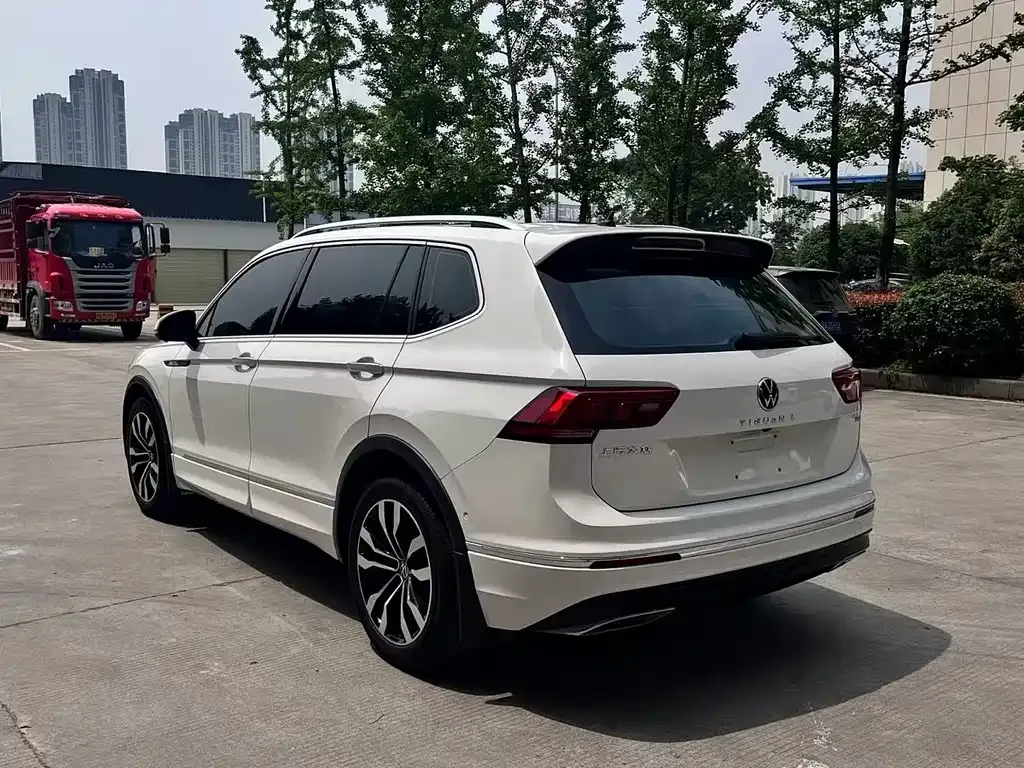 Volkswagen Tiguan L 2021 из CN, фото 6