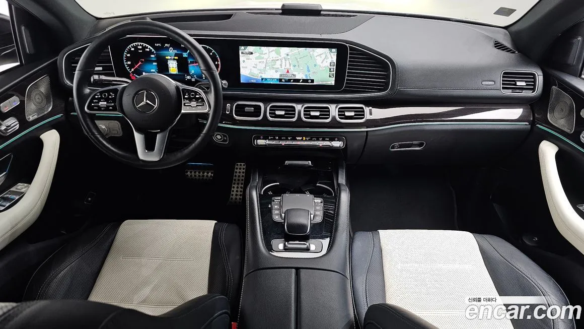 Mercedes-Benz GLE-Class — фото 9
