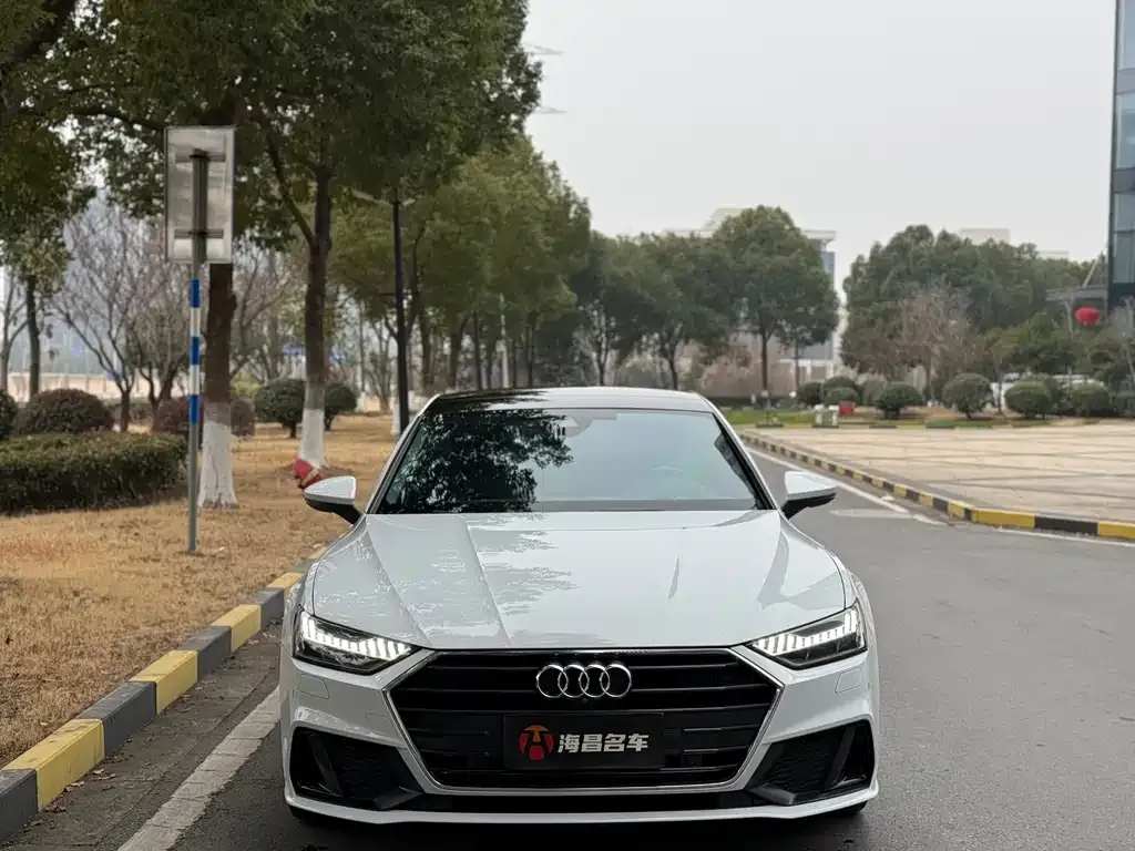 Audi A7 2023 из CN, фото 5