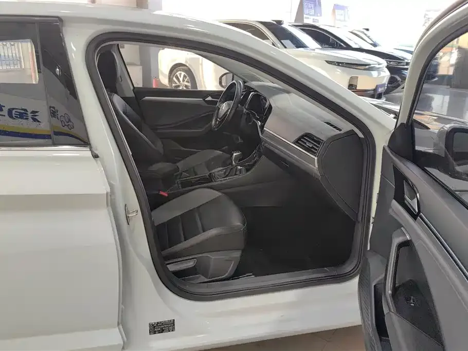 Volkswagen Sagitar 2021 из CN, фото 4