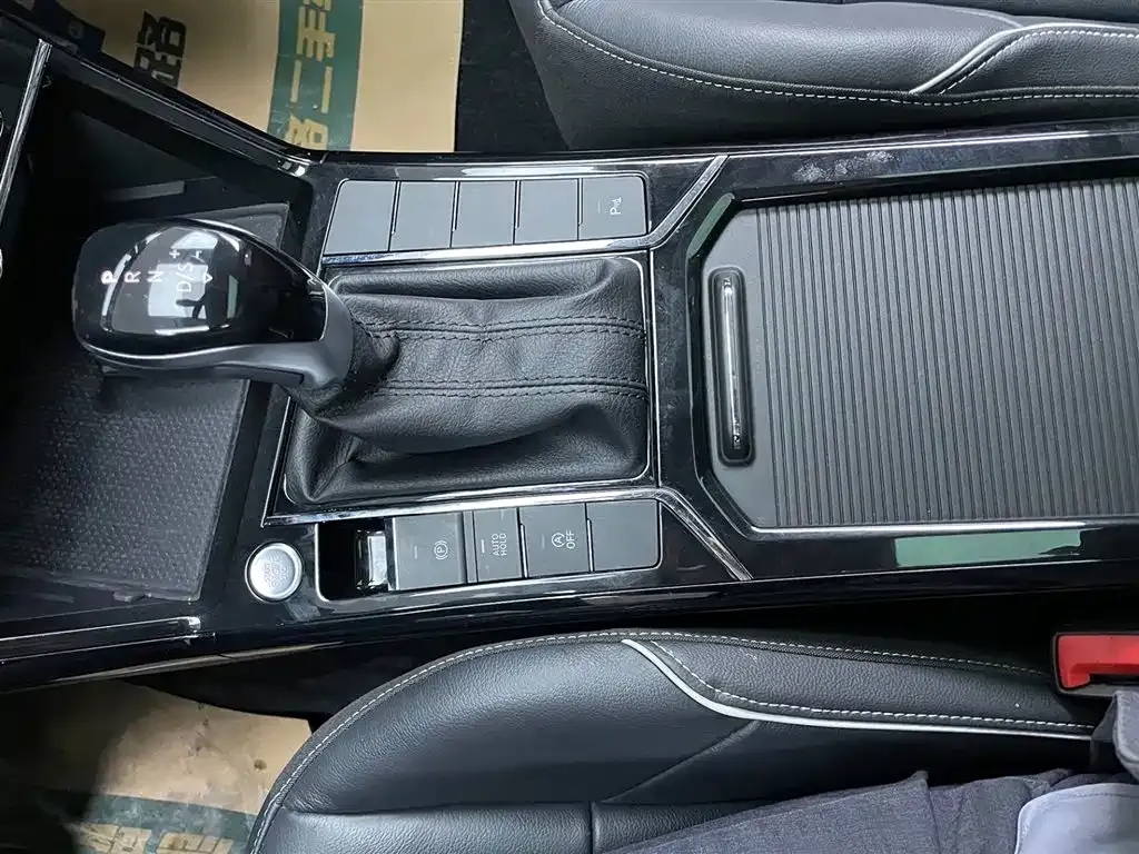 Volkswagen Passat — фото 10