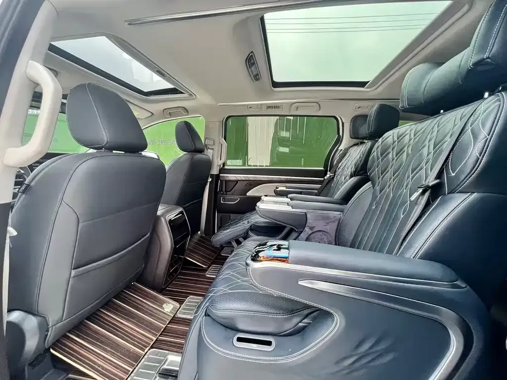 GAC Motor Trumpchi M8 — фото 10