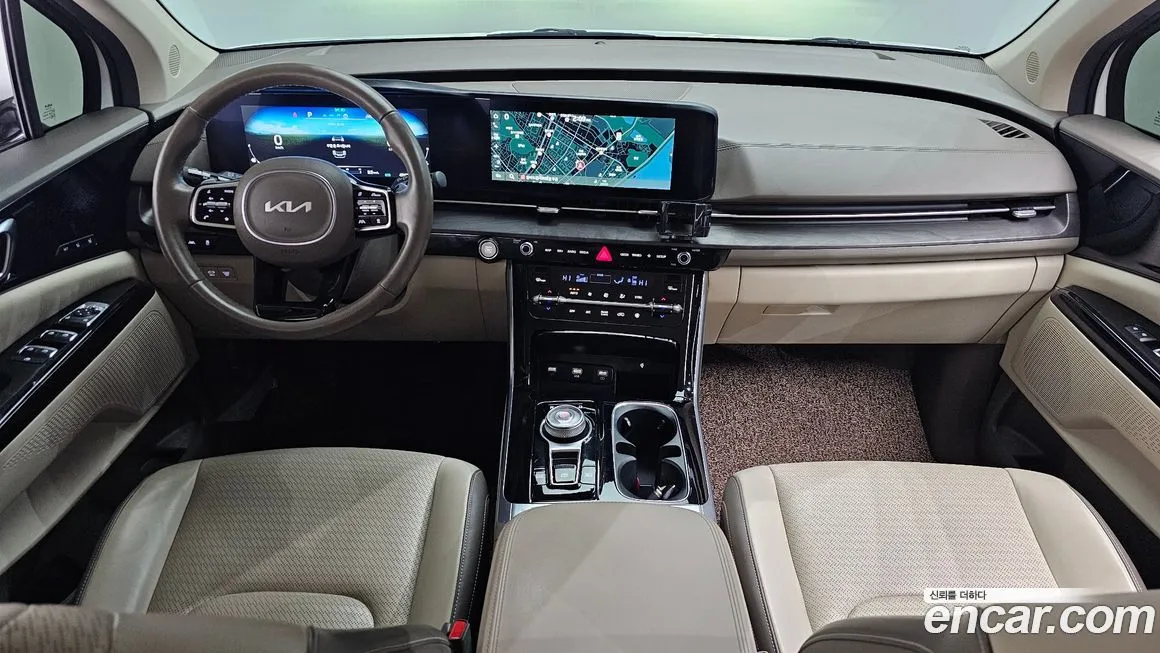 Kia Carnival — фото 9