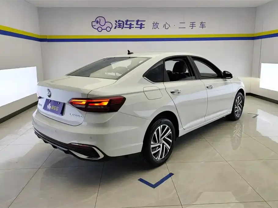 Volkswagen Lavida 2024 из CN, фото 7