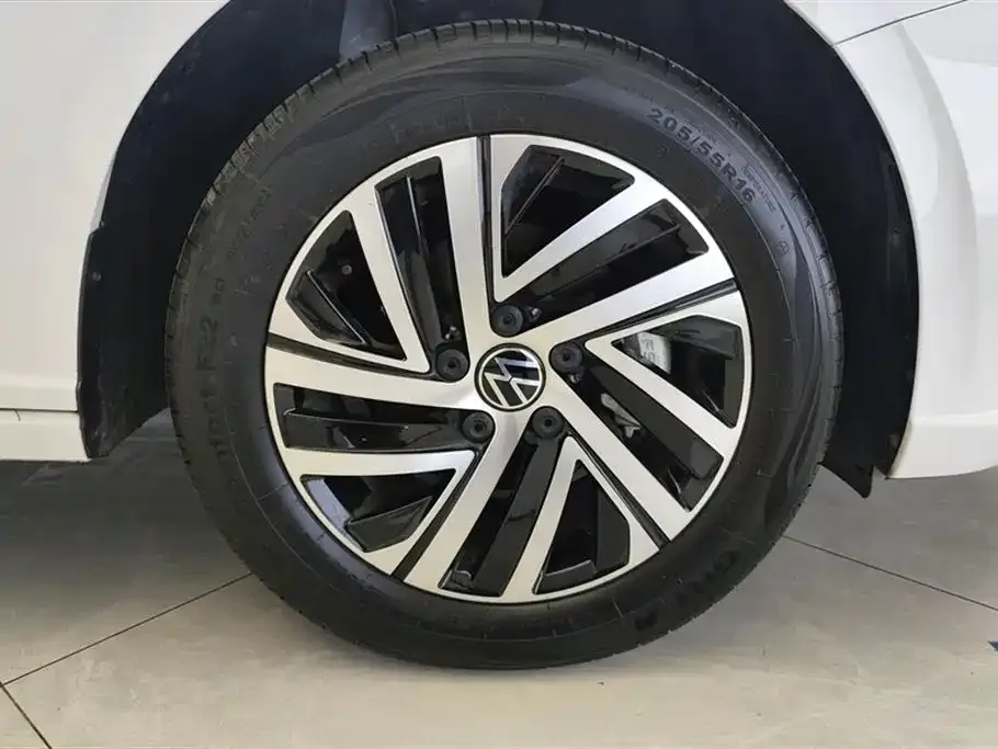 Volkswagen Lavida 2024 из CN, фото 9