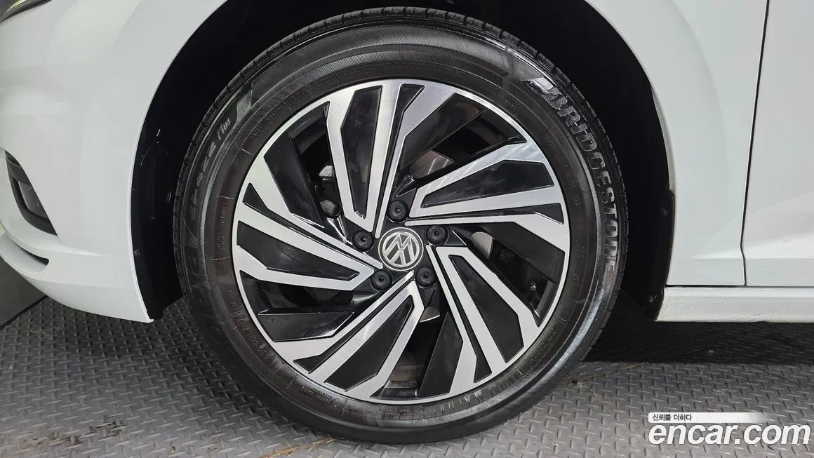 Volkswagen Jetta 2021 из KR, фото 7