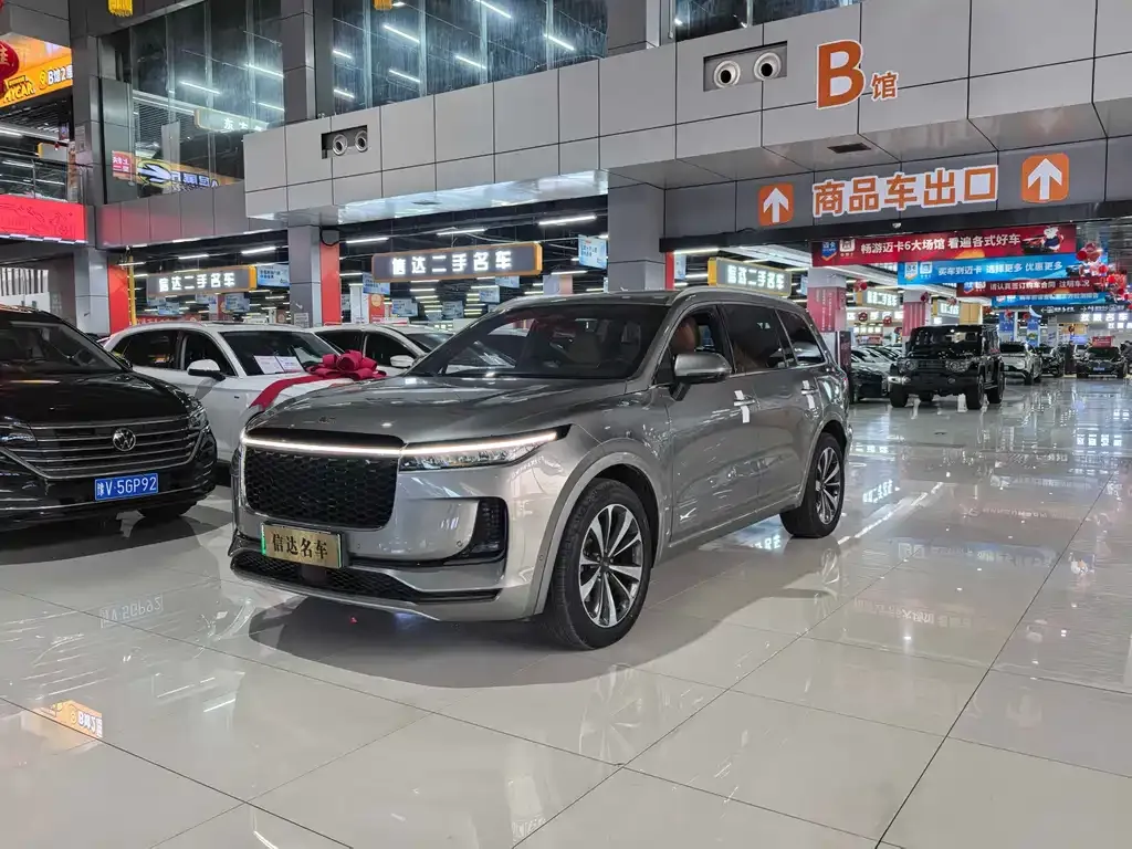 Li Auto ONE 2022 из CN, фото 1