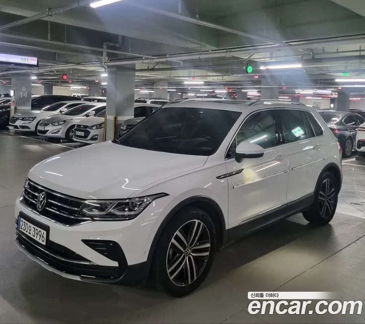 Volkswagen Tiguan — фото 9