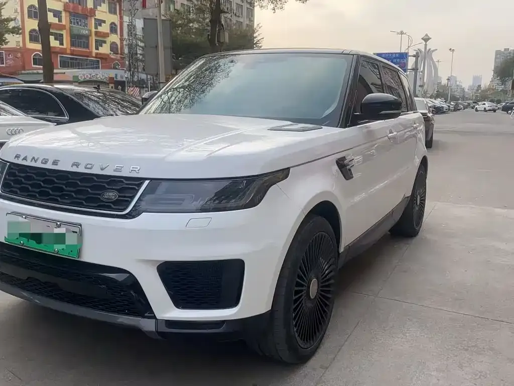 Land Rover Sport PHEV 2021 из CN, фото 1