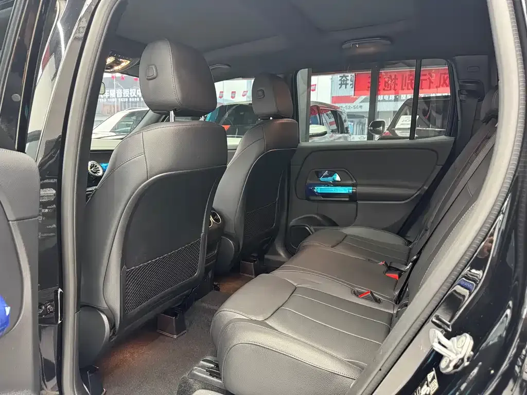 Mercedes-Benz GLB 2023 из CN, фото 7