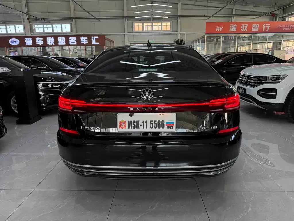 Volkswagen Passat — фото 2