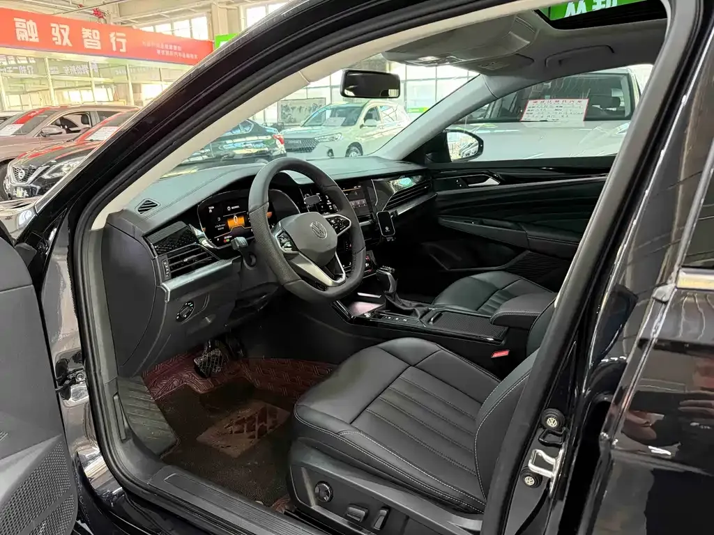 Volkswagen Passat — фото 7