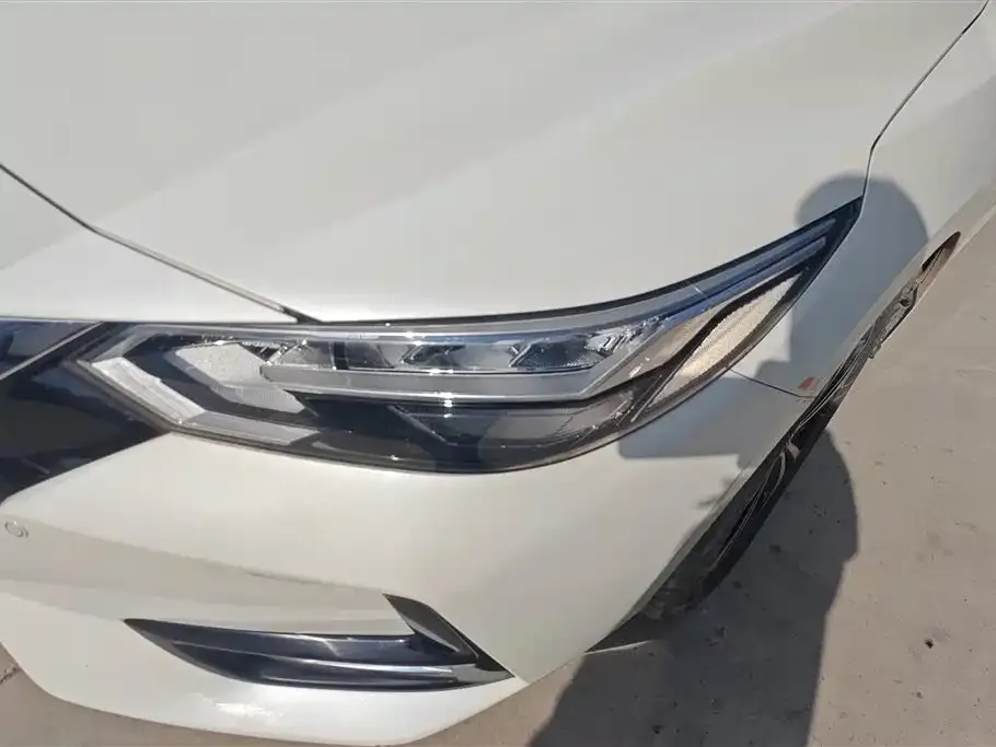 Nissan Sylphy 2022 из CN, фото 2