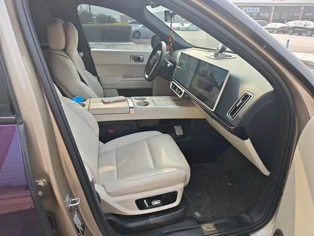 Li Auto L9 2024 из CN, фото 9