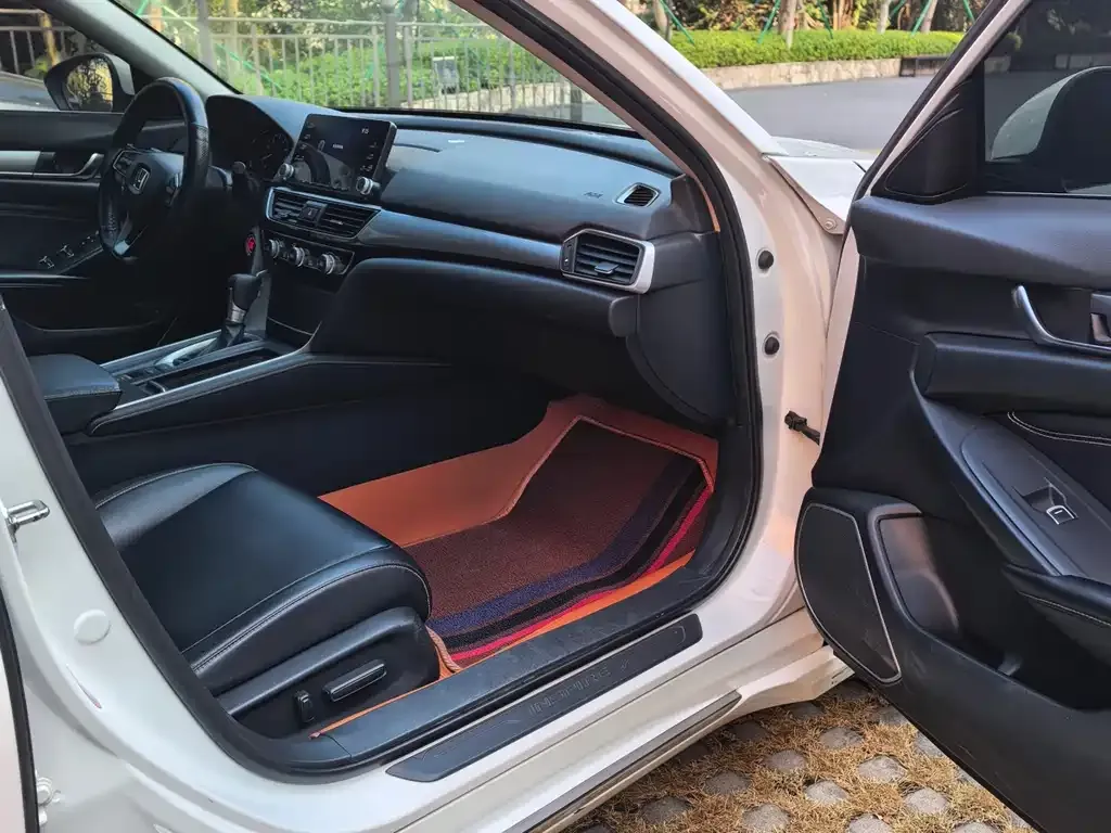 Honda Inspire 2021 из CN, фото 4
