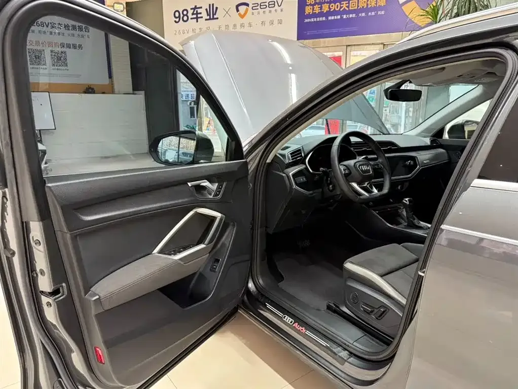 Audi Q3 2023 из CN, фото 4