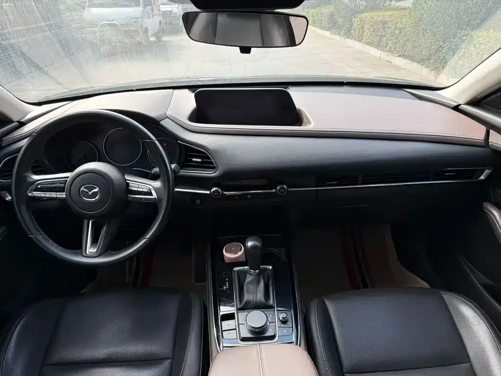 Mazda CX-30 — фото 6