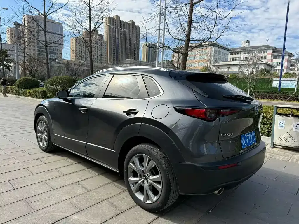 Mazda CX-30 — фото 7