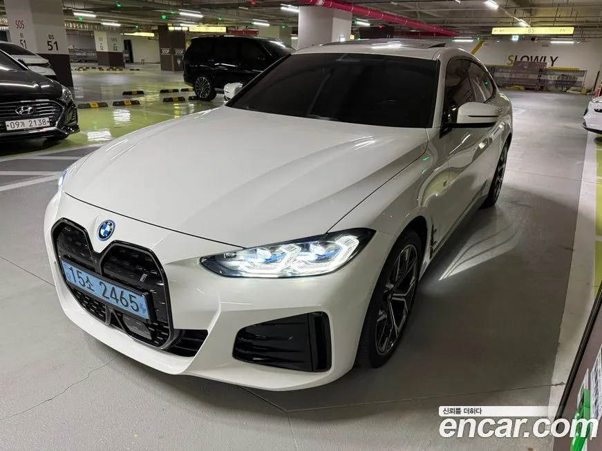 BMW i4 2022 из KR, фото 1