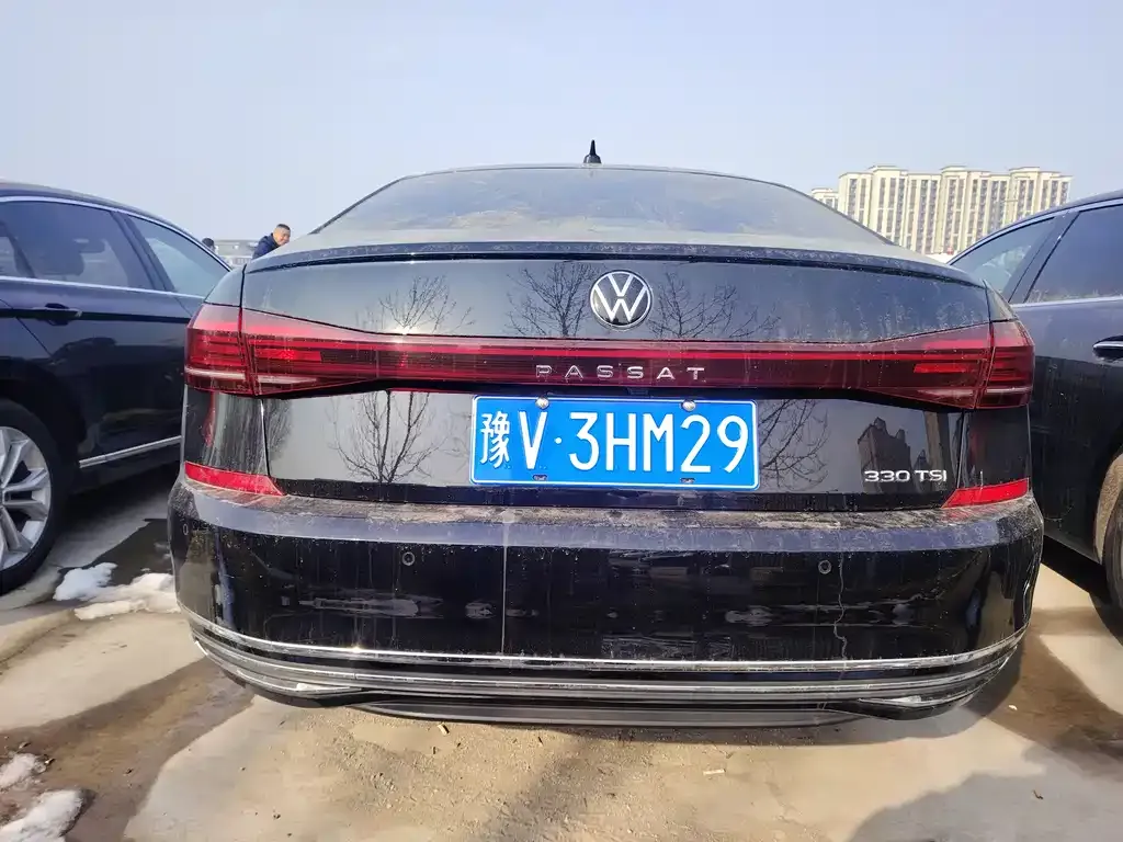 Volkswagen Passat 2023 из CN, фото 8
