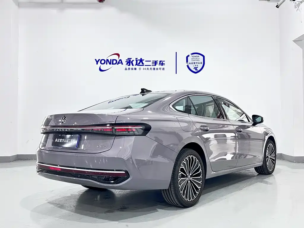 Volkswagen Passat 2024 из CN, фото 3