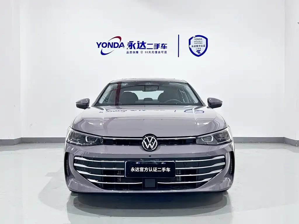 Volkswagen Passat 2024 из CN, фото 4