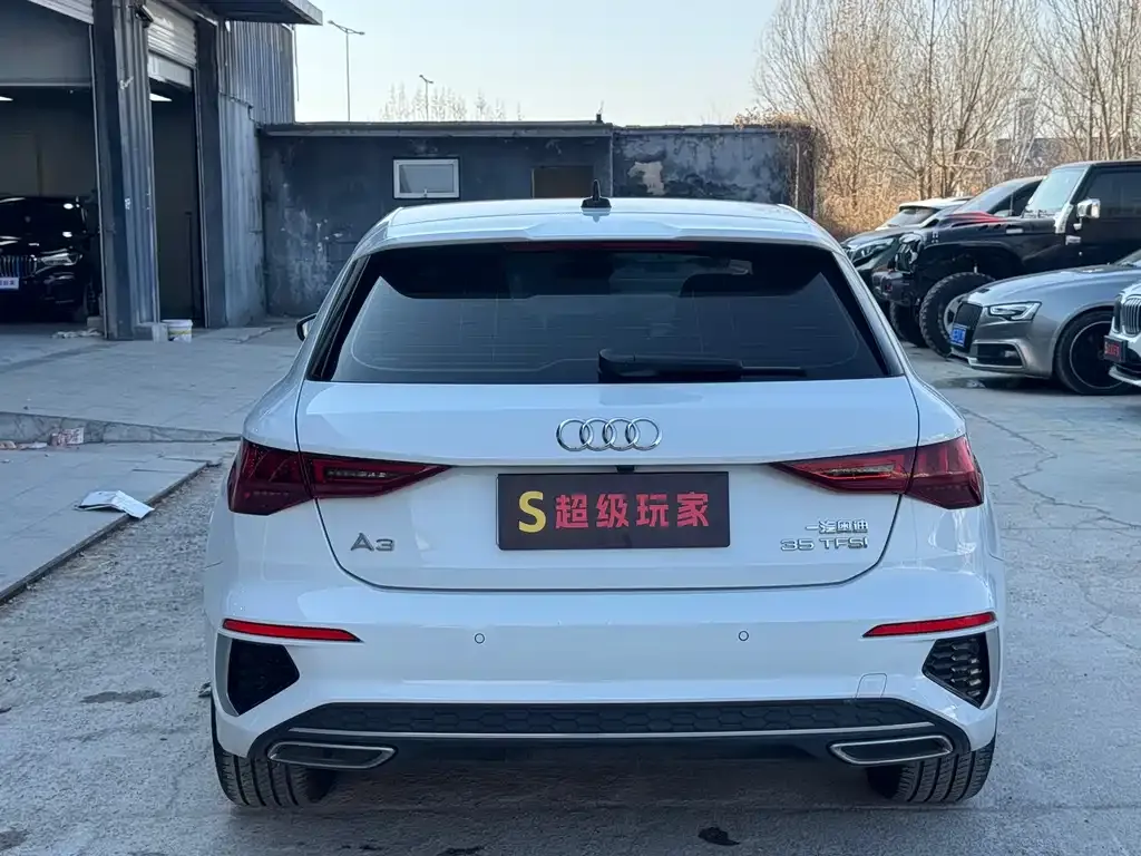 Audi A3 2024 из CN, фото 6