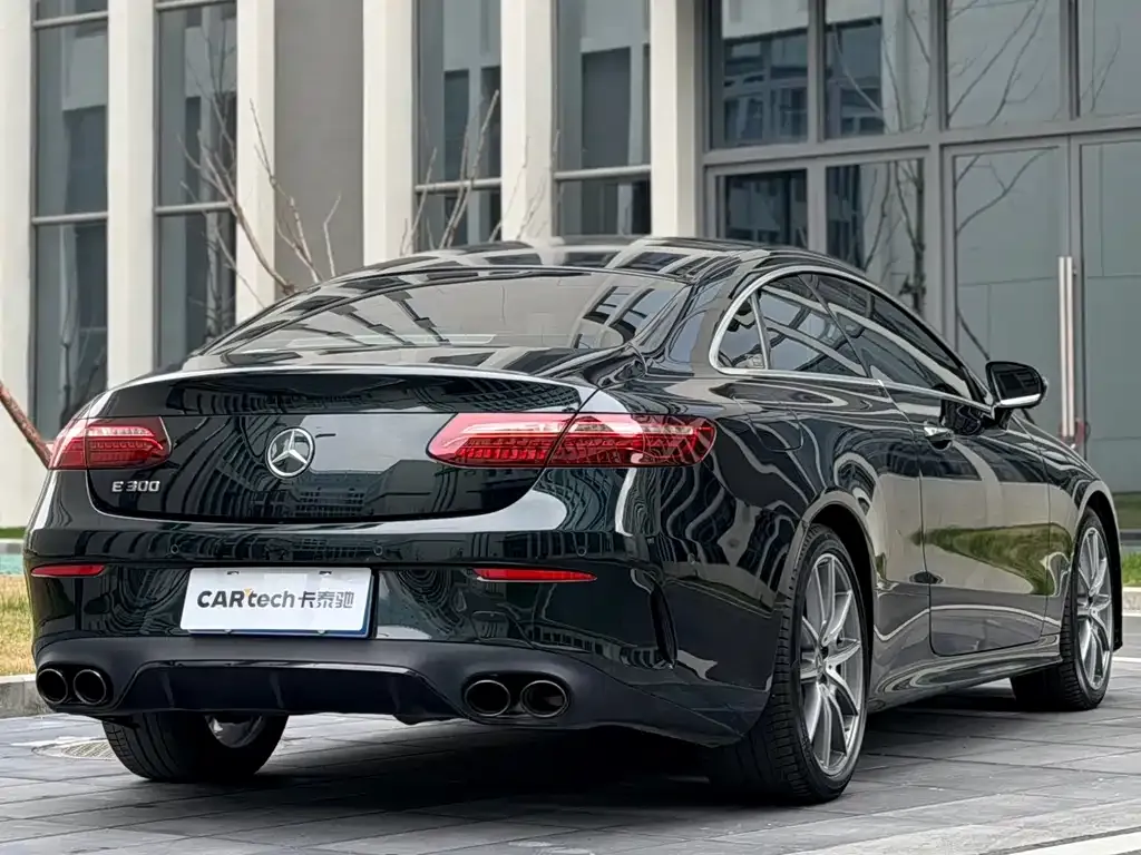 Mercedes-Benz E-Class (Import) — фото 9