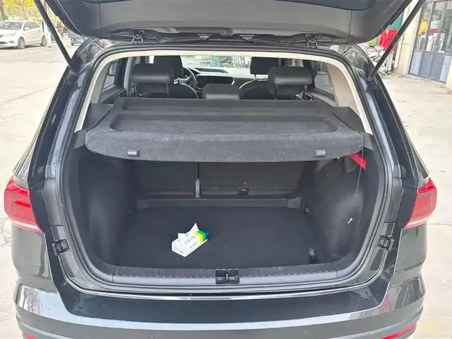 Volkswagen Tharu 2023 из CN, фото 6