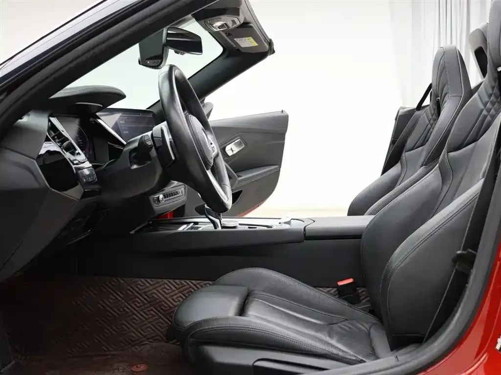BMW Z4 2022 из CN, фото 9