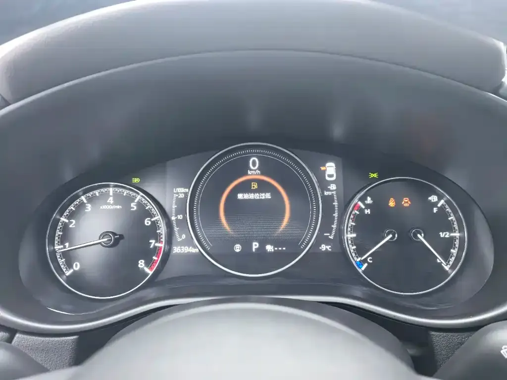 Mazda CX-30 2023 из CN, фото 8