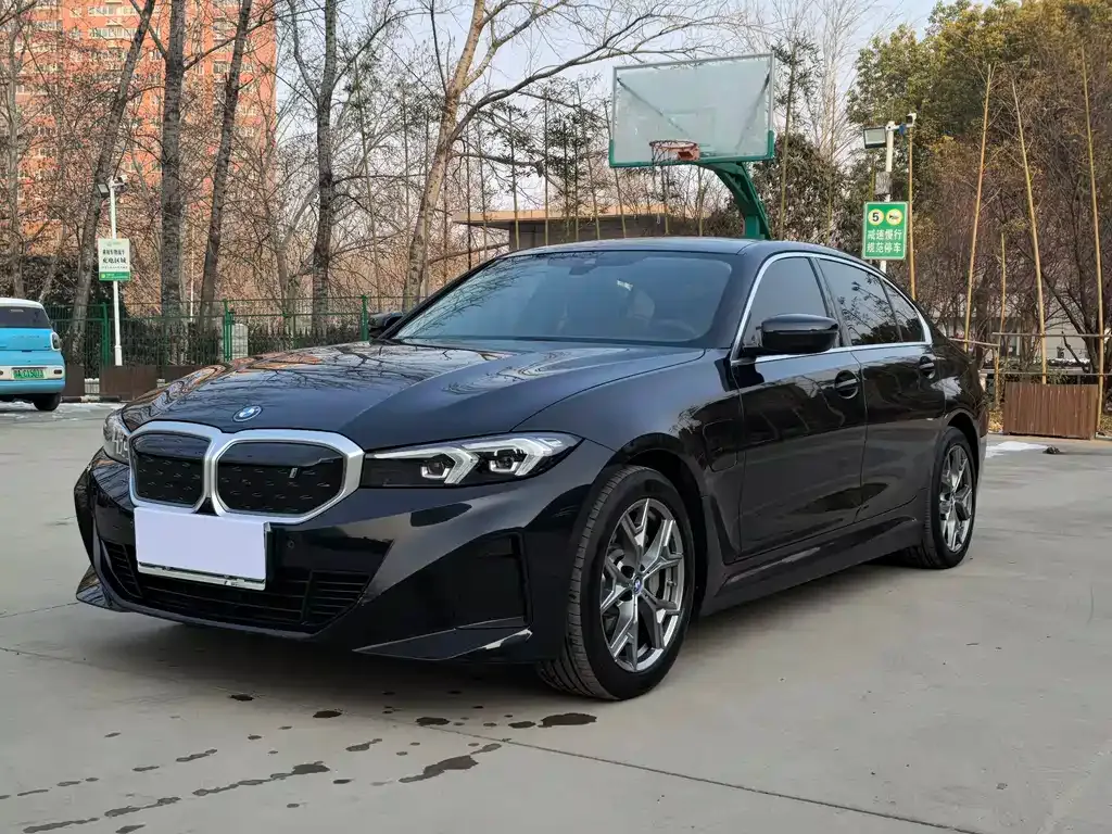 BMW i3 2023 из CN, фото 1