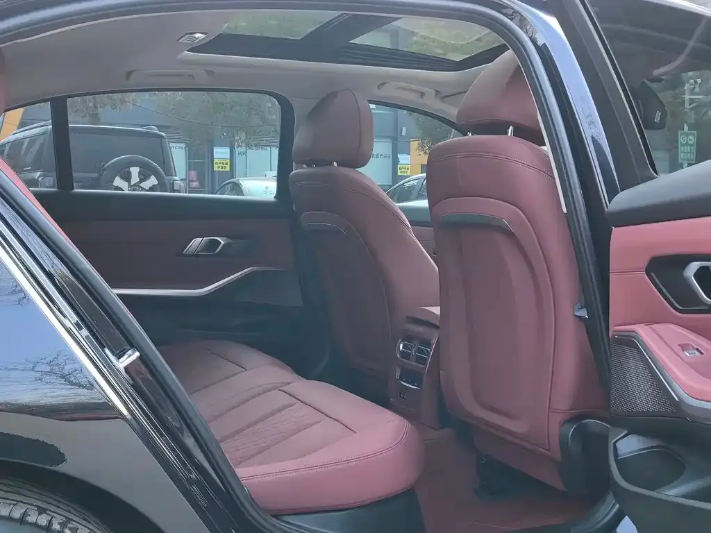 BMW i3 2023 из CN, фото 2
