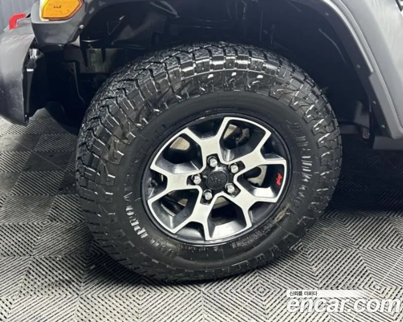 Jeep Wrangler 2022 из KR, фото 9