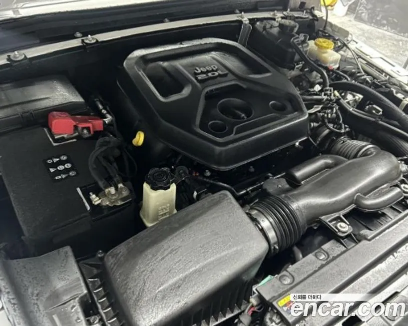 Jeep Wrangler 2022 из KR, фото 6