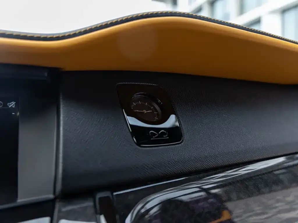 Rolls-Royce Cullinan 2023 из CN, фото 2