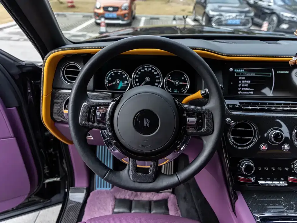 Rolls-Royce Cullinan 2023 из CN, фото 5