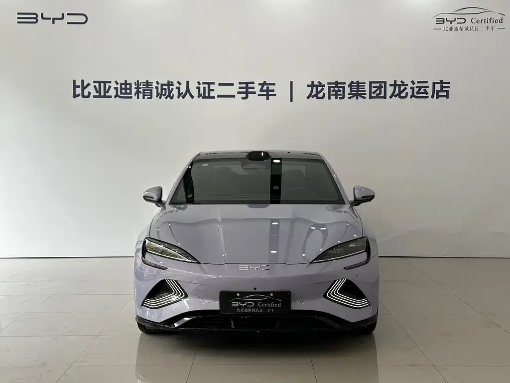 BYD Seal — фото 3