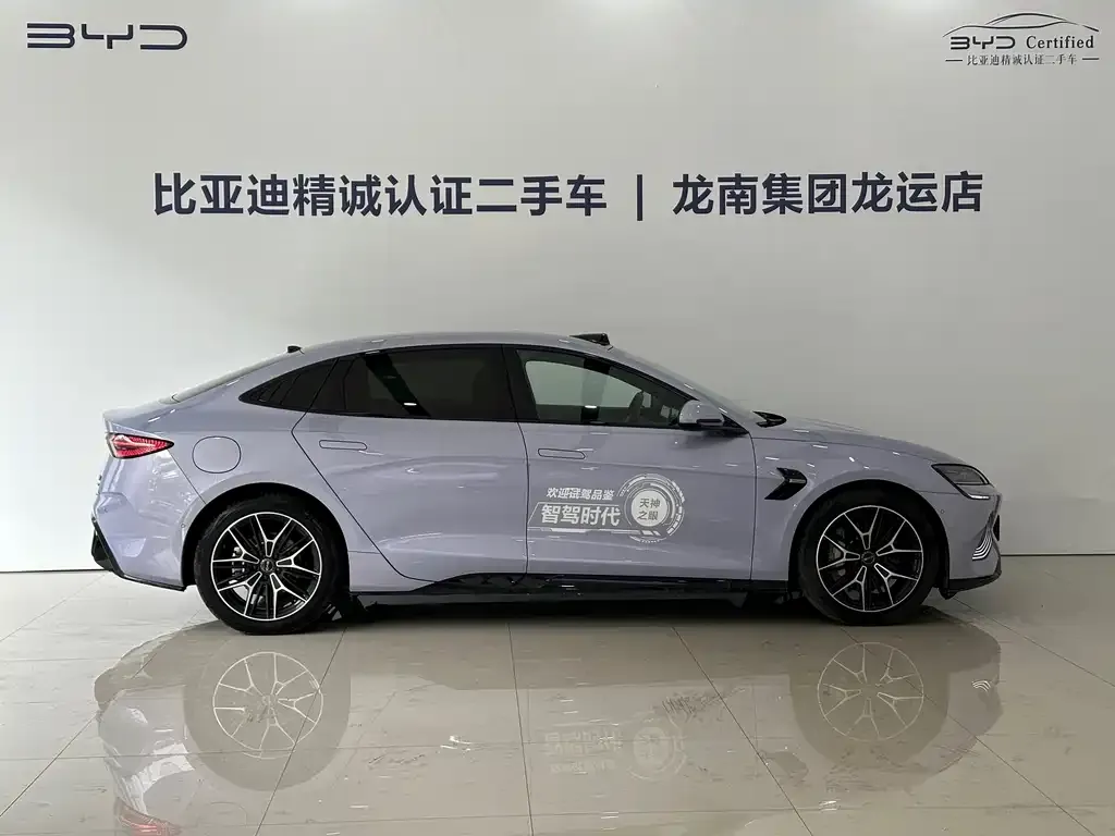 BYD Seal — фото 7