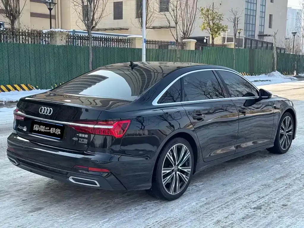 Audi A6L 2021 из CN, фото 7