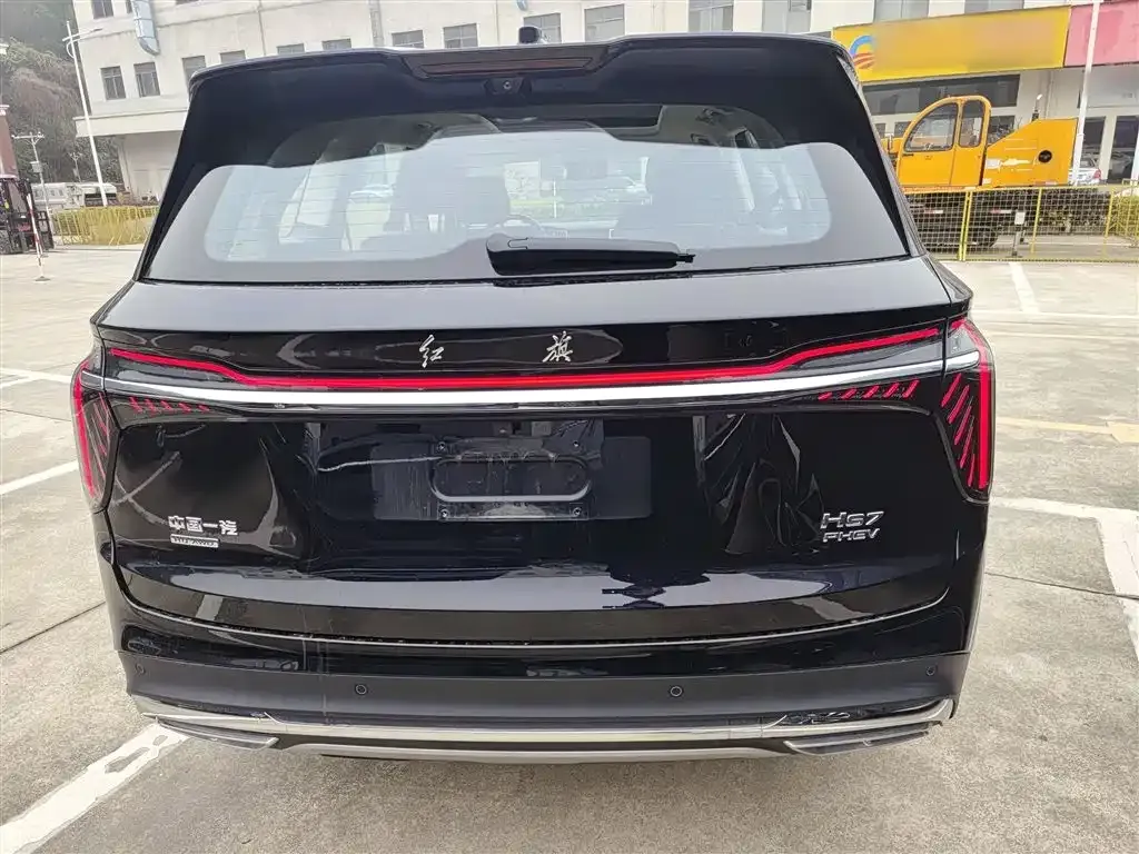 Hongqi HS7 PHEV — фото 3