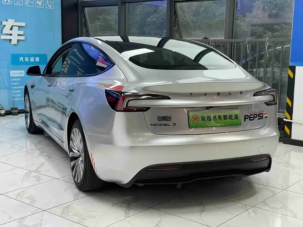 Tesla Model 3 2024 из CN, фото 9