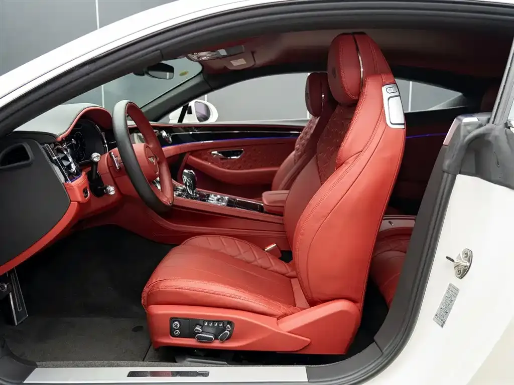Bentley Continental 2022 из CN, фото 9