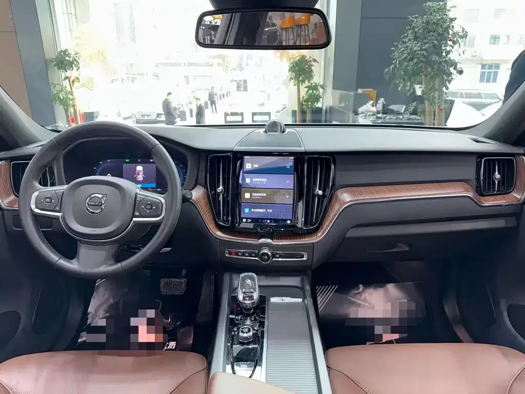 Volvo XC60 2022 из CN, фото 6