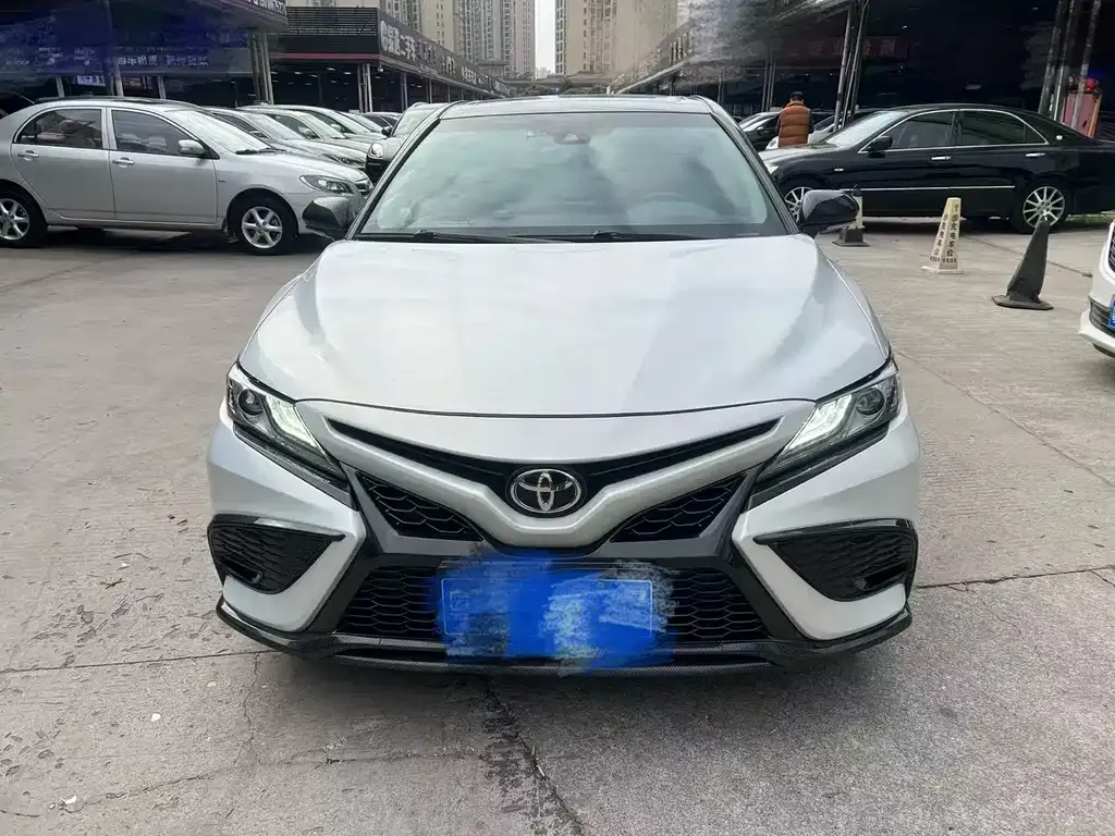 Toyota Camry 2022 из CN, фото 5
