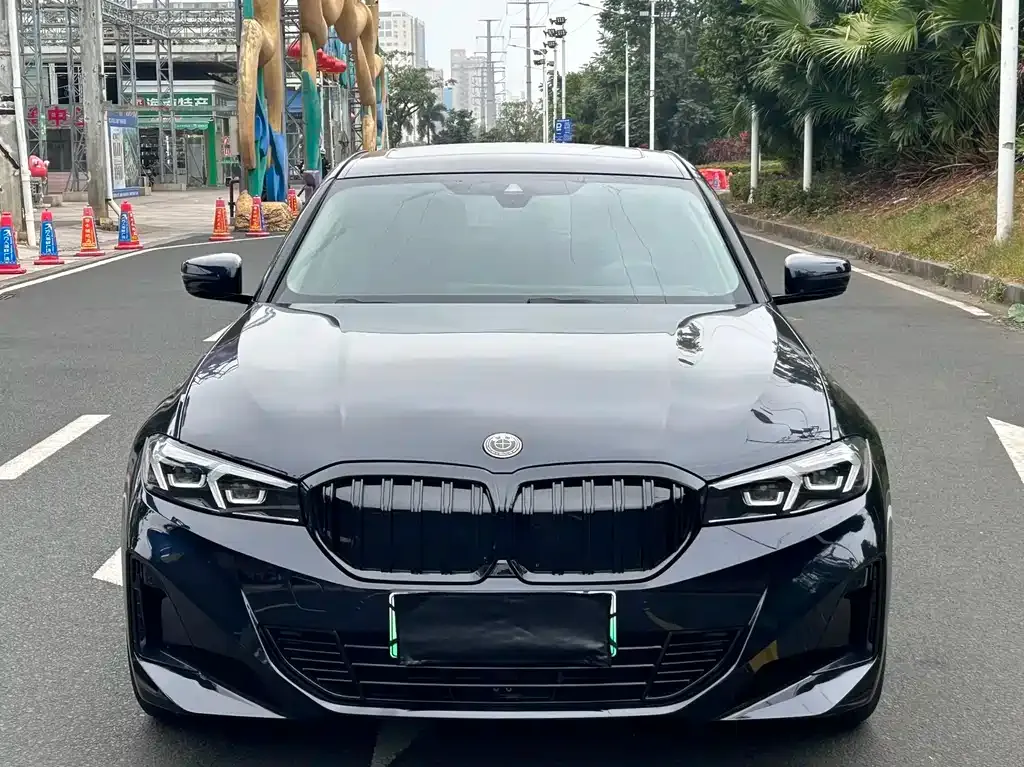 BMW i3 2023 из CN, фото 2