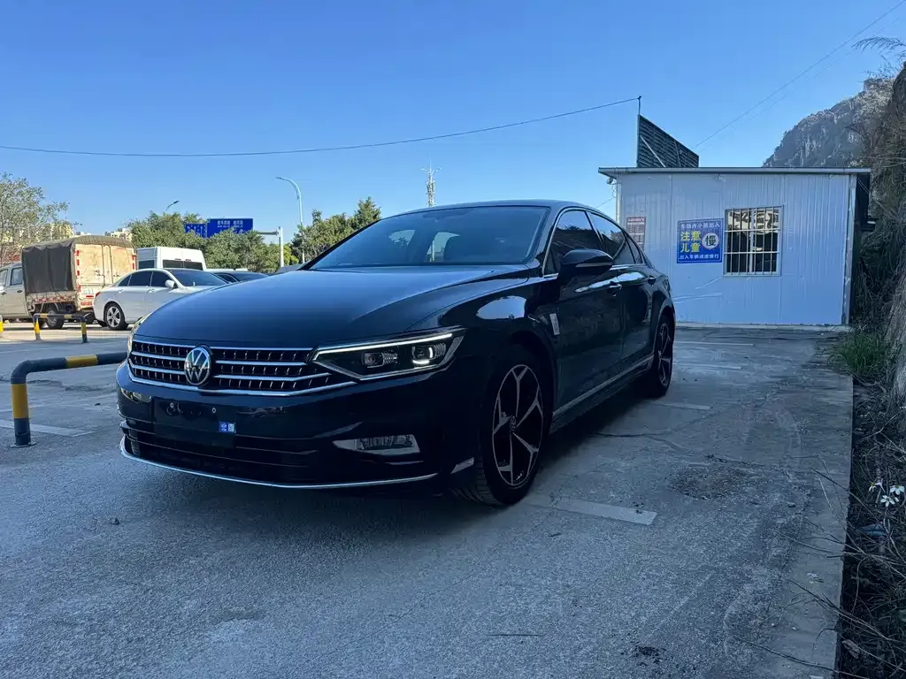 Volkswagen Magotan 2023 из CN, фото 1