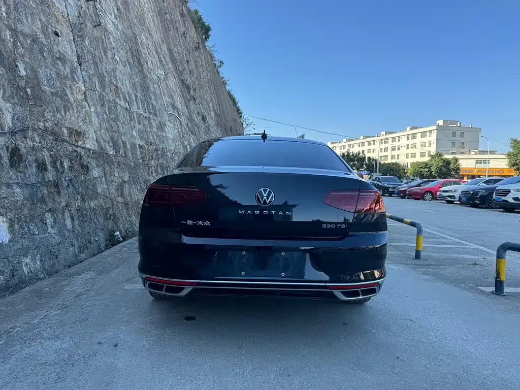 Volkswagen Magotan 2023 из CN, фото 4