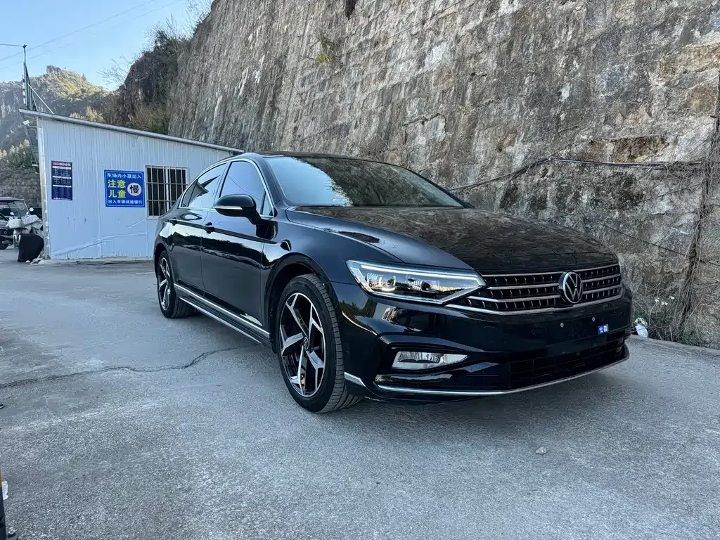 Volkswagen Magotan 2023 из CN, фото 5