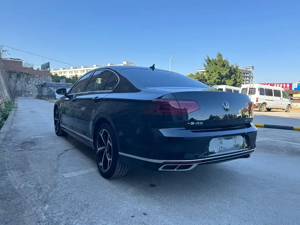 Volkswagen Magotan 2023 из CN, фото 8